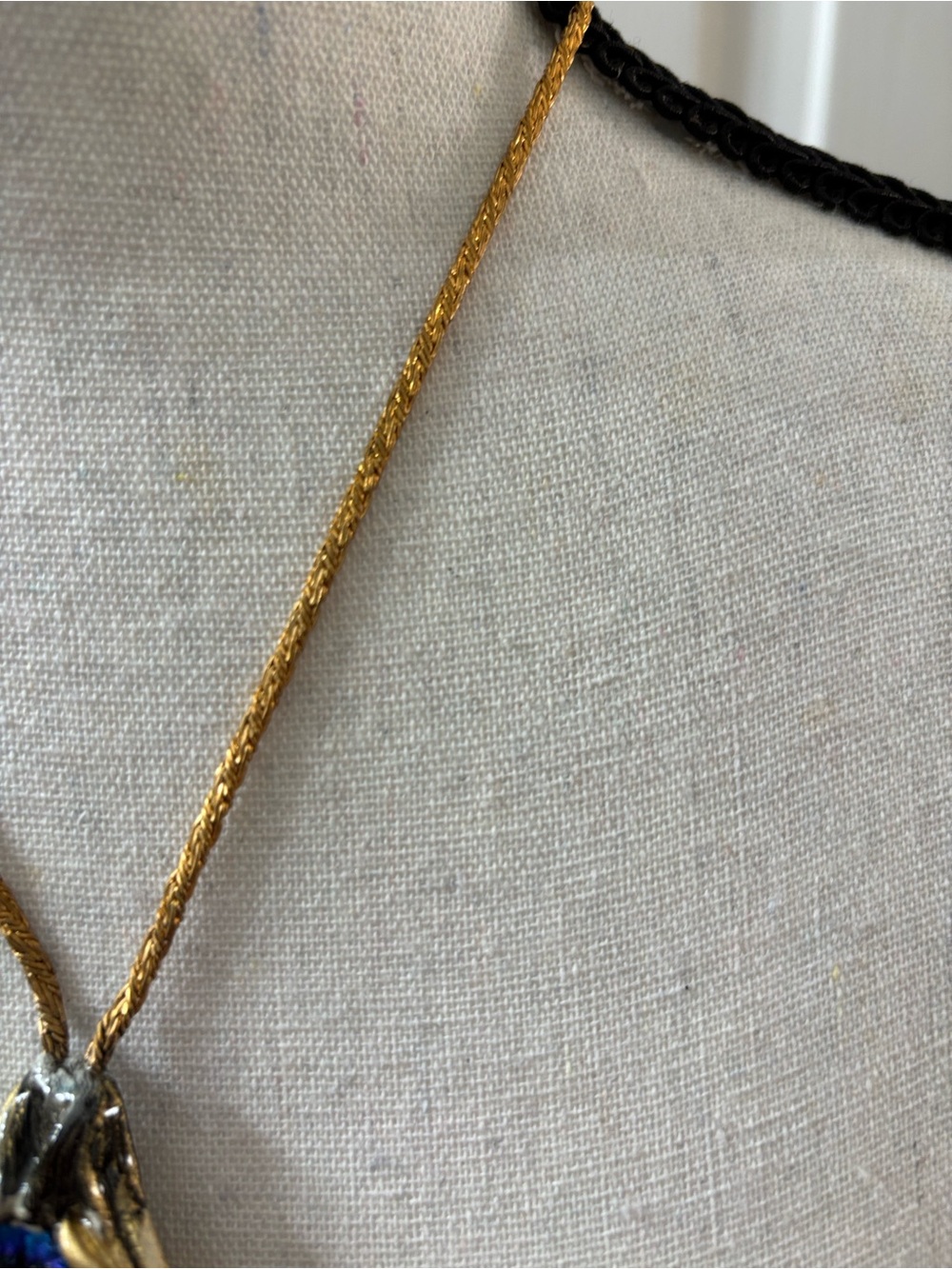 Adina Mills Statement Necklace - Picture 4 of 7